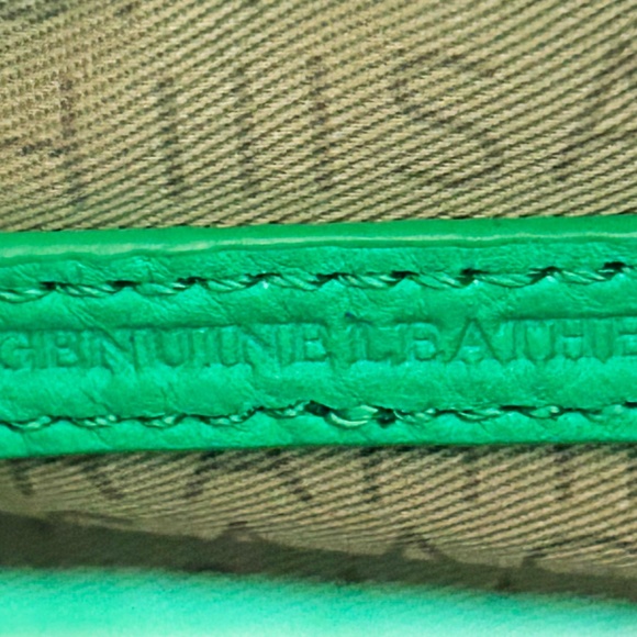 SADDLE BAG, ISAAC MIZRAHI SOFT LEATHER, SHAMROCK GREEN, SHOULDER STRAP, LINED - Picture 13 of 13